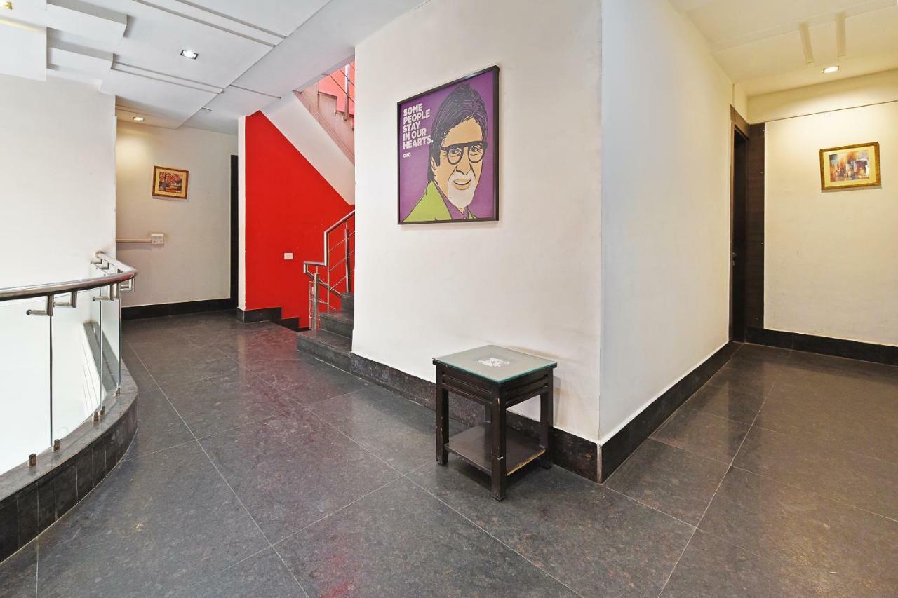 Hotel Oyo Flagship 387 Moulsari Avenue Gurgaon Exterior foto